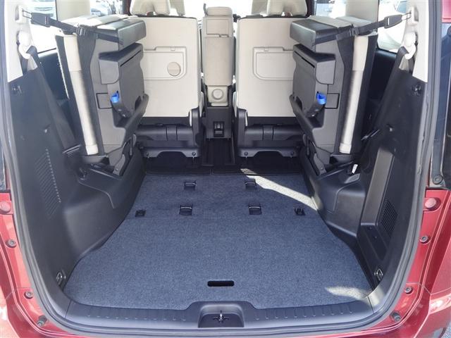 �R��ڂ͍��E�Ɋi�[�\�ł��B