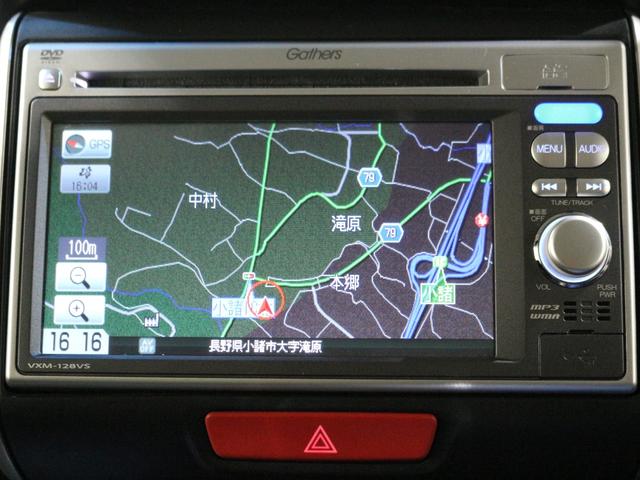 ギャザズメモリーナビＶＸＭ−１２８ＶＳ装備。ワンセグＴＶ付きです。ＵＳＢ対応です。ＤＶＤも再生もできます。