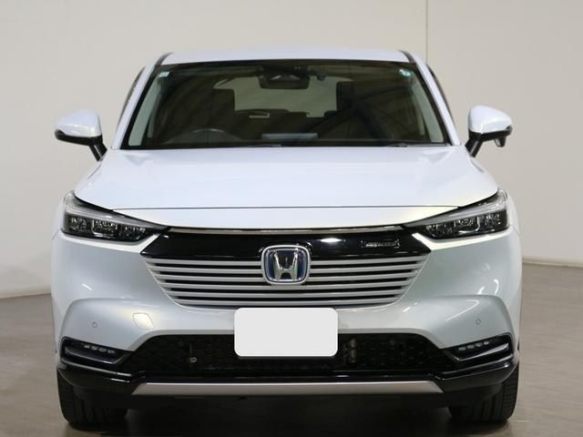 ヴェゼル ｅ：ＨＥＶ　Ｚ　ホンダコネクトディスプレー　フルセグ　リアカメラ　ＥＴＣ　シートヒーター　ＬＥＤヘッドライト　アルミホイール（3枚目）