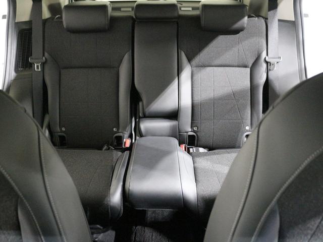 ヴェゼル ｅ：ＨＥＶ　Ｚ　ホンダコネクトディスプレー　フルセグ　リアカメラ　ＥＴＣ　シートヒーター　ＬＥＤヘッドライト　アルミホイール（12枚目）