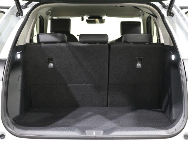 ヴェゼル ｅ：ＨＥＶ　Ｚ　ホンダコネクトディスプレー　フルセグ　リアカメラ　ＥＴＣ　シートヒーター　ＬＥＤヘッドライト　アルミホイール（13枚目）