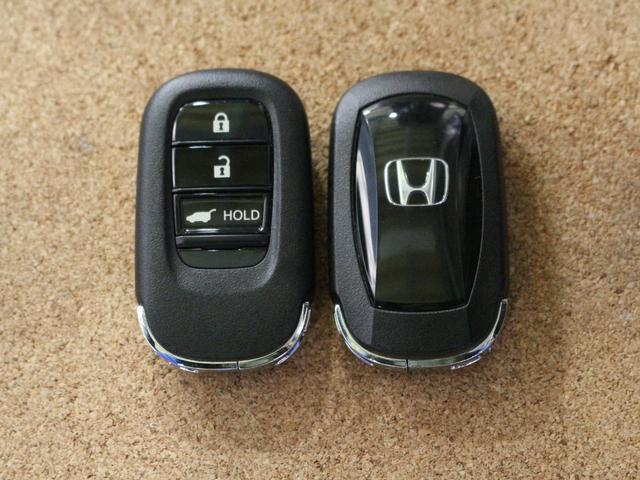 ヴェゼル ｅ：ＨＥＶ　Ｚ　ホンダコネクトディスプレー　フルセグ　リアカメラ　ＥＴＣ　シートヒーター　ＬＥＤヘッドライト　アルミホイール（23枚目）
