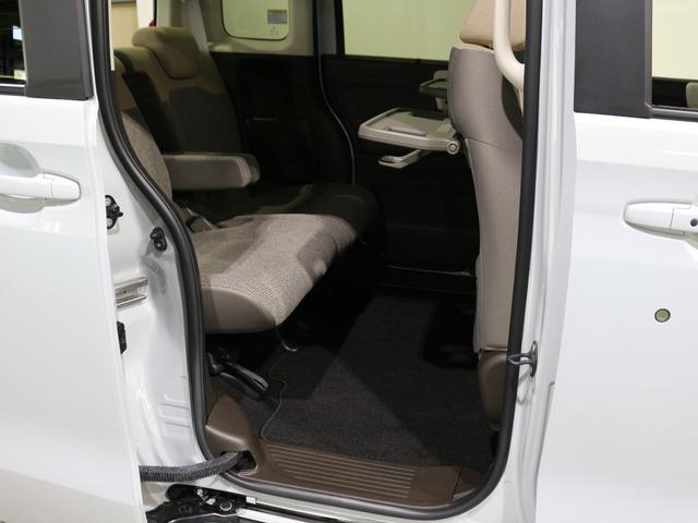 後部座席です。