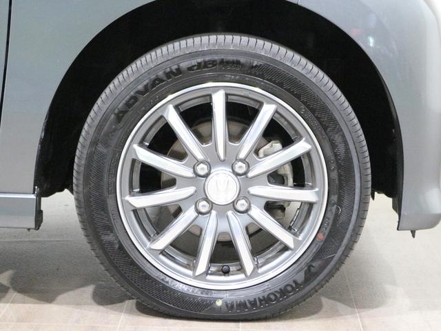 純正アルミホイールです。