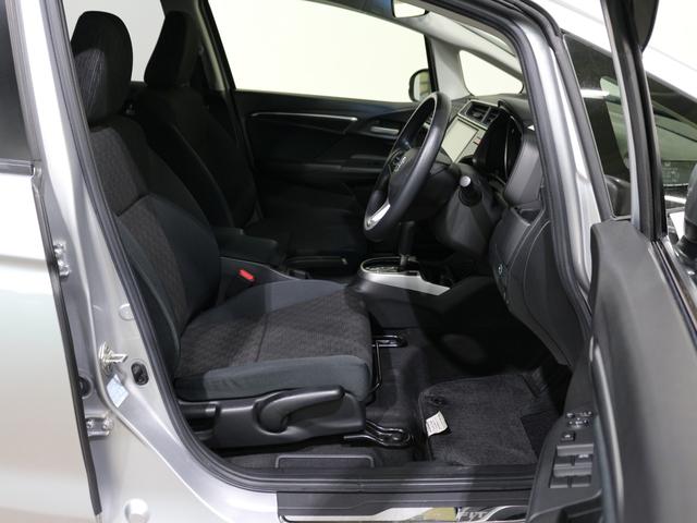 フィット 13G・Lパッケージ ギャザズメモリーナビ フルセグ DVD リアカメラ ETC LEDヘッドライト アルミホイール(8枚目)