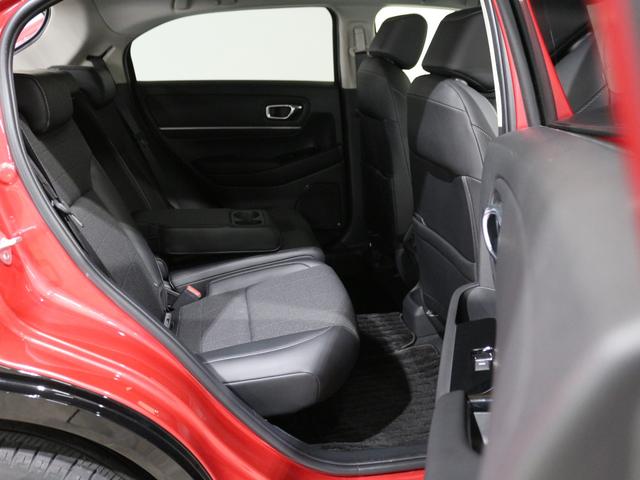 ヴェゼル ｅ：ＨＥＶ　Ｚ　ギャザズメモリーナビ　フルセグ　ＤＶＤ　リアカメラ　ＥＴＣ　ドラレコ　ＢＳｉ　シートヒーター　ＬＥＤヘッドライト　アルミホイール（10枚目）