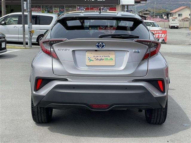 Ｃ－ＨＲ 　ＨＶ　ＧＬＥＤエディション／認定中古車／純正ナビ（ＮＳＺＴ－Ｙ６６Ｔ）／アルパインスピーカー／アダプティブクルーズコントロール／シートヒーター／バックカメラ／ＥＴＣ／ＬＥＤヘッドライト／取・保・スペア（6枚目）