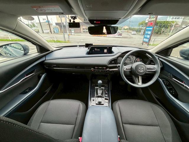 ＣＸ－３０ ２０Ｓ　プロアクティブ　ツーリングセレクション　認定中古車／ワンオーナー／３６０度セーフティーＰＫＧ／８．８インチ純正ナビ／フルセグＴＶ／Ｂｌｕｅｔｏｏｔｈ／全周囲モニター／ソナー／ＨＵＤ／ＬＥＤ／ドラレコ／シートヒーター／パワーバックドア（10枚目）