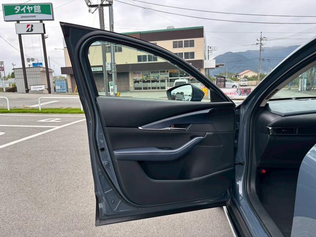 ＣＸ－３０ ２０Ｓ　プロアクティブ　ツーリングセレクション　認定中古車／ワンオーナー／３６０度セーフティーＰＫＧ／８．８インチ純正ナビ／フルセグＴＶ／Ｂｌｕｅｔｏｏｔｈ／全周囲モニター／ソナー／ＨＵＤ／ＬＥＤ／ドラレコ／シートヒーター／パワーバックドア（13枚目）