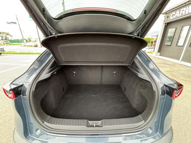 ＣＸ－３０ ２０Ｓ　プロアクティブ　ツーリングセレクション　認定中古車／ワンオーナー／３６０度セーフティーＰＫＧ／８．８インチ純正ナビ／フルセグＴＶ／Ｂｌｕｅｔｏｏｔｈ／全周囲モニター／ソナー／ＨＵＤ／ＬＥＤ／ドラレコ／シートヒーター／パワーバックドア（19枚目）