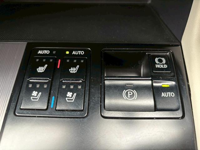 ＲＸ ＲＸ２００ｔ　Ｆスポーツ　認定中古車／１２．３インチ純正ナビ／全周囲モニター／３眼ＬＥＤ／レザーシート／４ＷＤ／ターボ／シーケンシャル／２０インチＡＷ／ＨＵＤ／メモリーシート／ＢＴ／ＡＣ１００Ｖ／ソナー／取・保・スペア（28枚目）