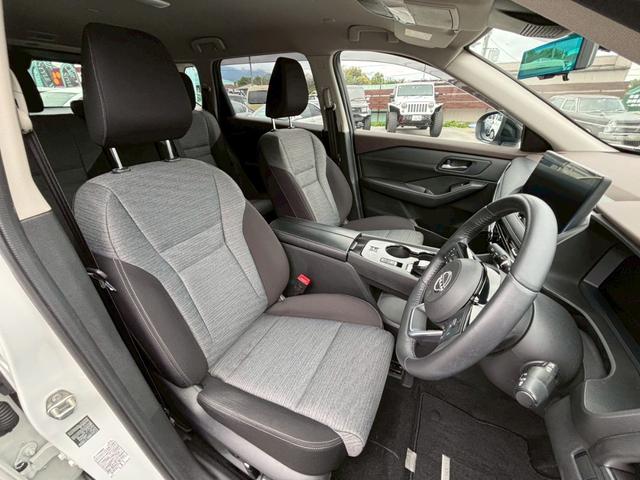 エクストレイル Ｘ　認定中古車／メーカーＯＰ１２．３インチ純正ナビ／インテリジェントアラウンドビューモニター／インテリジェントルー（14枚目）