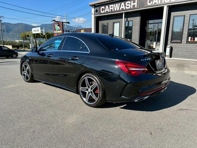 ＣＬＡクラス ＣＬＡ２５０シュポルト　４マチック　認定中古車／サンルーフ／レザーシート／ｈａｒｍａｎｋａｒｄｏｎ／ＡＭＧレザーエクスクルーシブＰＫＧ／純正ナビ／バックカメラ／ＢＴ／ＬＥＤ／１８ＡＷ／４ＷＤ／ターボ／メモリーシート／シートヒーター／（7枚目）
