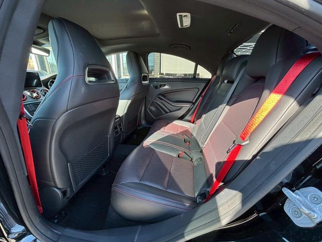 ＣＬＡクラス ＣＬＡ２５０シュポルト　４マチック　認定中古車／サンルーフ／レザーシート／ｈａｒｍａｎｋａｒｄｏｎ／ＡＭＧレザーエクスクルーシブＰＫＧ／純正ナビ／バックカメラ／ＢＴ／ＬＥＤ／１８ＡＷ／４ＷＤ／ターボ／メモリーシート／シートヒーター／（18枚目）