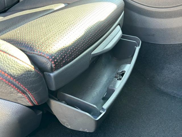 ＣＬＡクラス ＣＬＡ２５０シュポルト　４マチック　認定中古車／サンルーフ／レザーシート／ｈａｒｍａｎｋａｒｄｏｎ／ＡＭＧレザーエクスクルーシブＰＫＧ／純正ナビ／バックカメラ／ＢＴ／ＬＥＤ／１８ＡＷ／４ＷＤ／ターボ／メモリーシート／シートヒーター／（34枚目）