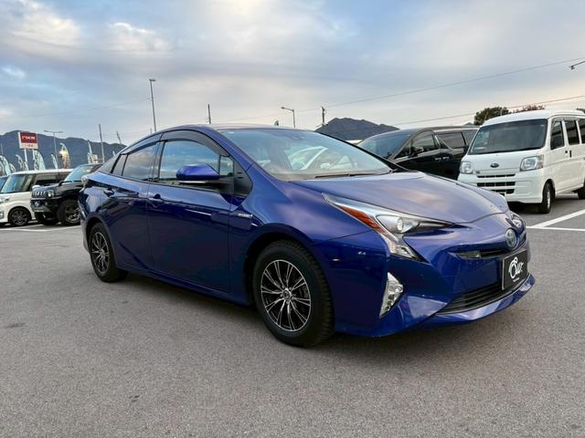 プリウス A 純正ナビ(NSCP-W64)/セーフティセンス/バックカメラ/シンプルインテリジェントパーキングアシスト/ヘッドアップディスプレイ/ブラインドスポットモニター/ステアリングスイッチ/LED/ソナー(3枚目)