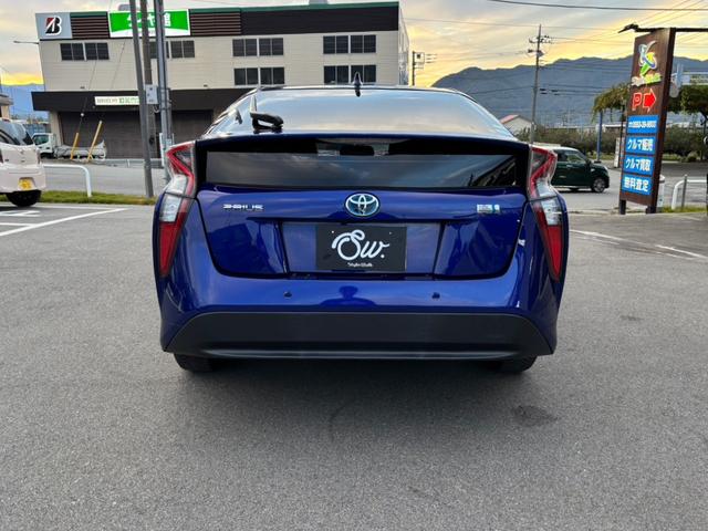 プリウス A 純正ナビ(NSCP-W64)/セーフティセンス/バックカメラ/シンプルインテリジェントパーキングアシスト/ヘッドアップディスプレイ/ブラインドスポットモニター/ステアリングスイッチ/LED/ソナー(6枚目)