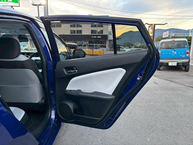 プリウス A 純正ナビ(NSCP-W64)/セーフティセンス/バックカメラ/シンプルインテリジェントパーキングアシスト/ヘッドアップディスプレイ/ブラインドスポットモニター/ステアリングスイッチ/LED/ソナー(14枚目)