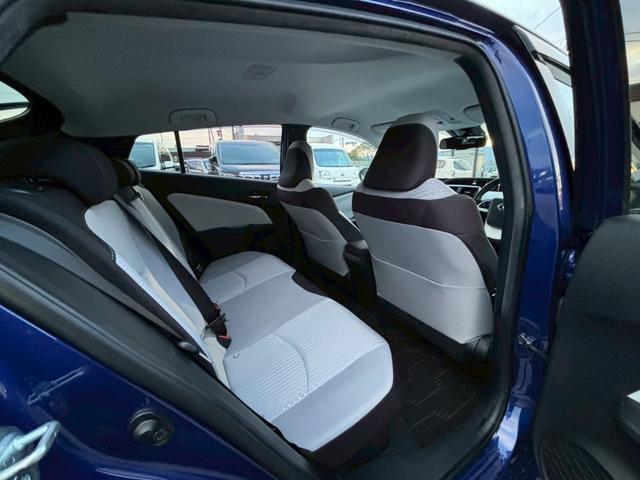 プリウス A 純正ナビ(NSCP-W64)/セーフティセンス/バックカメラ/シンプルインテリジェントパーキングアシスト/ヘッドアップディスプレイ/ブラインドスポットモニター/ステアリングスイッチ/LED/ソナー(15枚目)