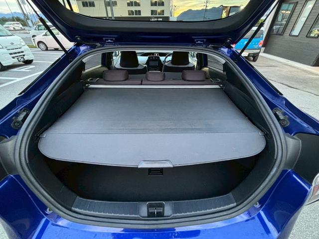 プリウス A 純正ナビ(NSCP-W64)/セーフティセンス/バックカメラ/シンプルインテリジェントパーキングアシスト/ヘッドアップディスプレイ/ブラインドスポットモニター/ステアリングスイッチ/LED/ソナー(18枚目)