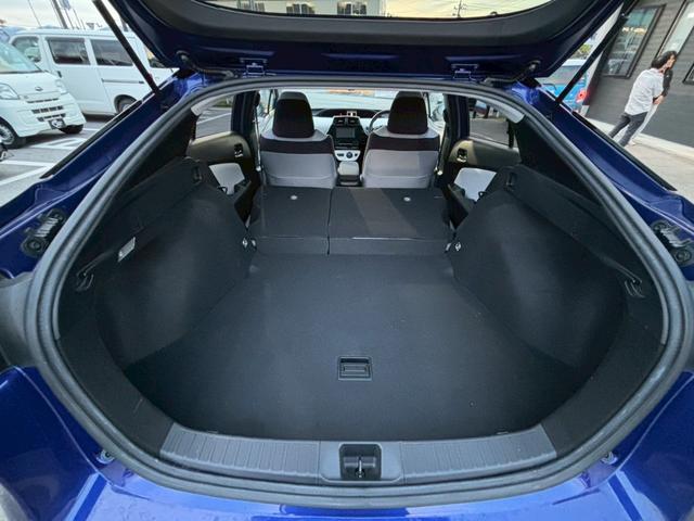 プリウス A 純正ナビ(NSCP-W64)/セーフティセンス/バックカメラ/シンプルインテリジェントパーキングアシスト/ヘッドアップディスプレイ/ブラインドスポットモニター/ステアリングスイッチ/LED/ソナー(20枚目)