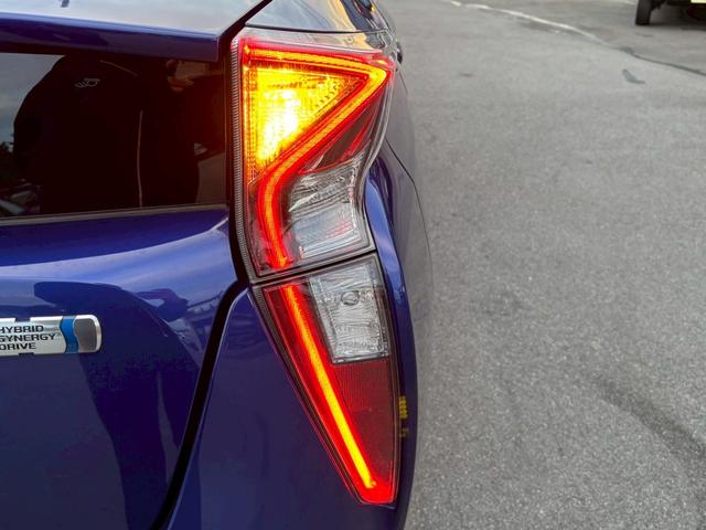 プリウス A 純正ナビ(NSCP-W64)/セーフティセンス/バックカメラ/シンプルインテリジェントパーキングアシスト/ヘッドアップディスプレイ/ブラインドスポットモニター/ステアリングスイッチ/LED/ソナー(35枚目)