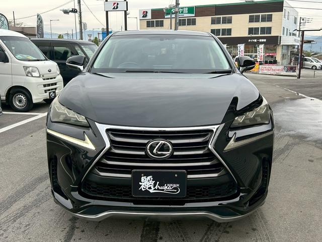 NX NX200t Iパッケージ 認定中古車/純正ナビ/バックカメラ/サイドカメラ/3眼LED/合皮ーシート/ステアリングヒーター/メモリーシート/クルーズコントロール/Bluetooth/取説/保証書(2枚目)