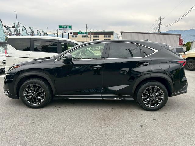 NX NX200t Iパッケージ 認定中古車/純正ナビ/バックカメラ/サイドカメラ/3眼LED/合皮ーシート/ステアリングヒーター/メモリーシート/クルーズコントロール/Bluetooth/取説/保証書(8枚目)