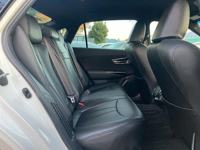 クラウンハイブリッド Ｓ　ＡＩＳ検査済／純正ナビ・ＴＶ／モデリスタエアロ／モデリスタＡＷ／トランクスポイラー／セーフティＰＫＧ／パノラミックビューモニター／ＢＳＭ／ヘッドアップディスプレイ／インテリジェントパーキングアシスト／（16枚目）