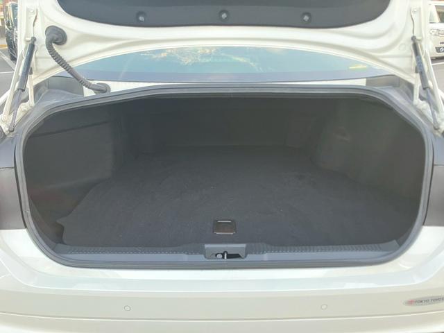 クラウンハイブリッド Ｓ　ＡＩＳ検査済／純正ナビ・ＴＶ／モデリスタエアロ／モデリスタＡＷ／トランクスポイラー／セーフティＰＫＧ／パノラミックビューモニター／ＢＳＭ／ヘッドアップディスプレイ／インテリジェントパーキングアシスト／（18枚目）