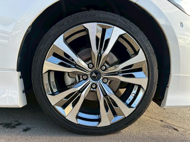 クラウンハイブリッド Ｓ　ＡＩＳ検査済／純正ナビ・ＴＶ／モデリスタエアロ／モデリスタＡＷ／トランクスポイラー／セーフティＰＫＧ／パノラミックビューモニター／ＢＳＭ／ヘッドアップディスプレイ／インテリジェントパーキングアシスト／（33枚目）