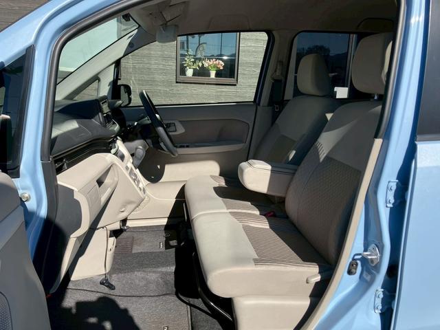 ステラ L 認定中古車/4WD/キーレス/Bluetooth/ETC/取・保・スペア(12枚目)