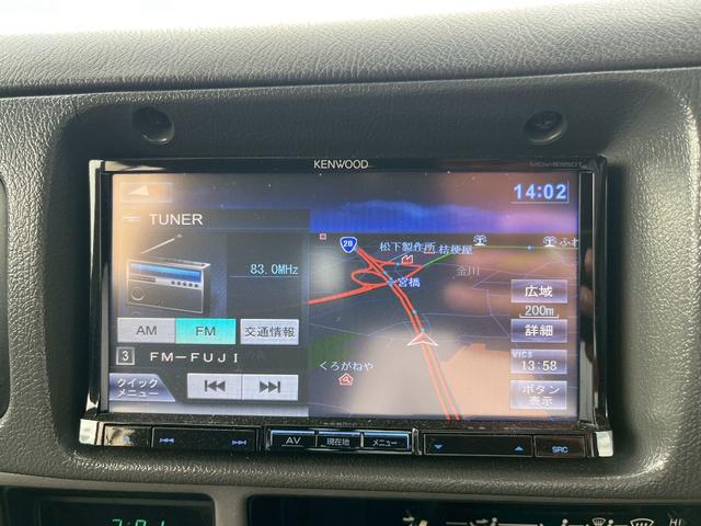 ランドクルーザープラド SXワイド ユーザー買取車/リフトアップ/社外ナビ/社外AW/社外ステアリング/バックカメラ/ETC(22枚目)