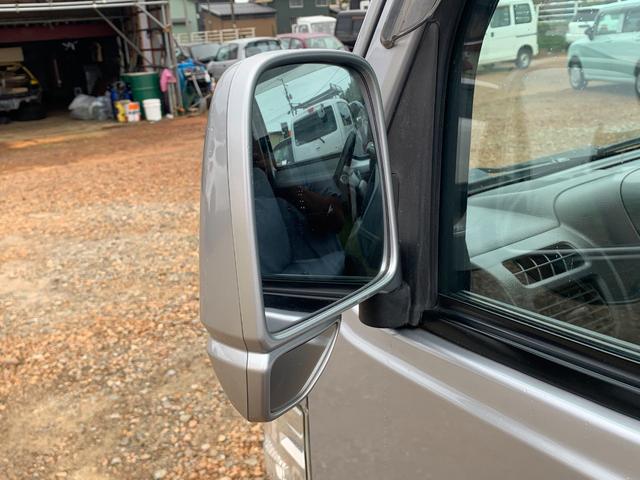 アクティトラック タウン　フルタイム４ＷＤ　パワーウインドウ　パワステ　エアコン　オーディオ　キーレス（11枚目）