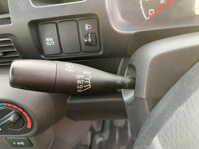 アクティトラック タウン　フルタイム４ＷＤ　パワーウインドウ　パワステ　エアコン　オーディオ　キーレス（36枚目）