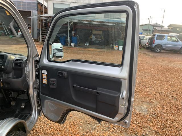 アクティトラック タウン　フルタイム４ＷＤ　パワーウインドウ　パワステ　エアコン　オーディオ　キーレス（40枚目）