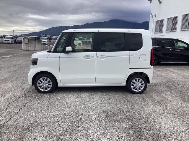 N-BOX ベースグレード 当社デモカー(4枚目)