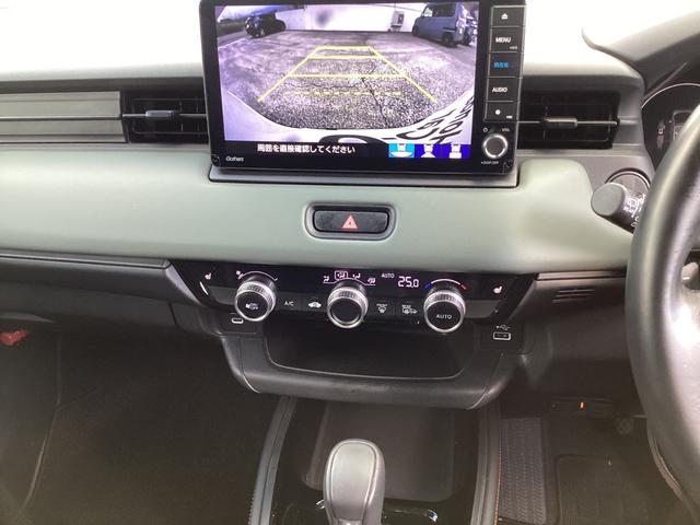 ヴェゼル e:HEV X・HuNTパッケージ 当社デモカー(11枚目)