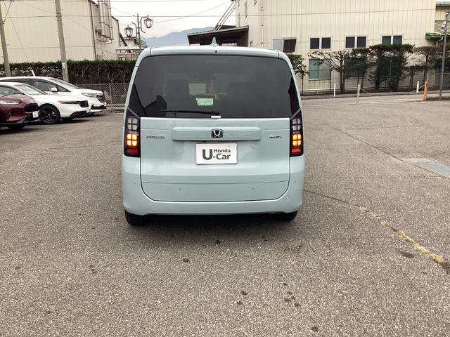 フリード e:HEVエアー EX 当社デモカー(3枚目)