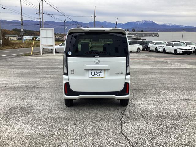 N-BOXカスタム ベースグレード 当社デモカー(3枚目)