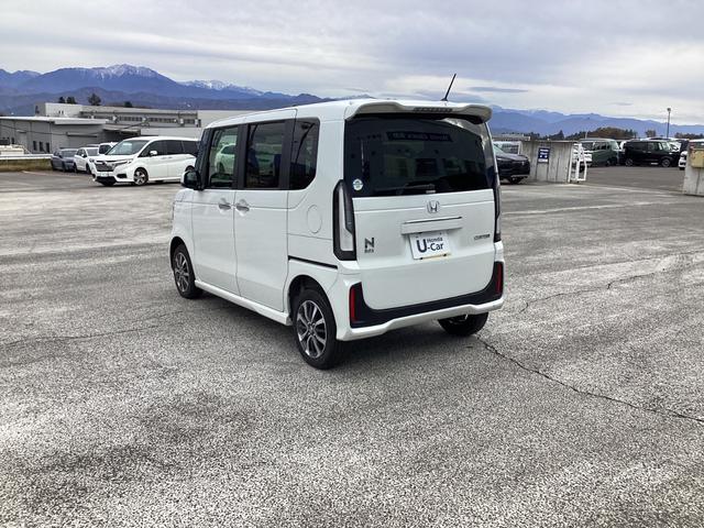 N-BOXカスタム ベースグレード 当社デモカー(8枚目)