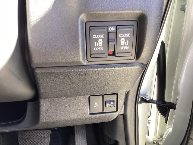 Ｎ－ＢＯＸカスタム ベースグレード　当社デモカー（20枚目）