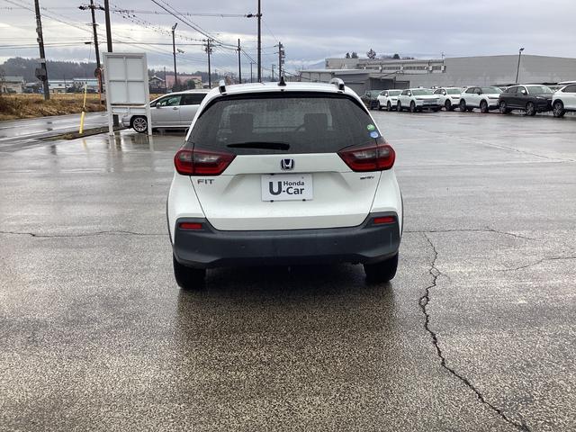 フィット ＨＥＶクロスター　ＨＥＶクロスター（５名）（3枚目）