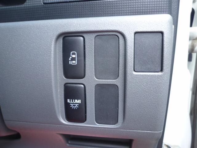 タント カスタムＲＳ　４ＷＤ　走行３９５５５キロ　１オーナー車　ＳＤナビ　フルセグＴＶ　Ｂｌｕｅｔｏｏｔｈオーディオ　ターボ　スマートキー　オートスライドドア　ＨＩＤ　ＥＴＣ　オーバーヘッドコンソール（13枚目）