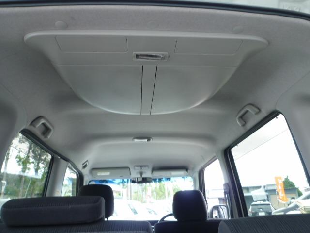 タント カスタムＲＳ　４ＷＤ　走行３９５５５キロ　１オーナー車　ＳＤナビ　フルセグＴＶ　Ｂｌｕｅｔｏｏｔｈオーディオ　ターボ　スマートキー　オートスライドドア　ＨＩＤ　ＥＴＣ　オーバーヘッドコンソール（20枚目）