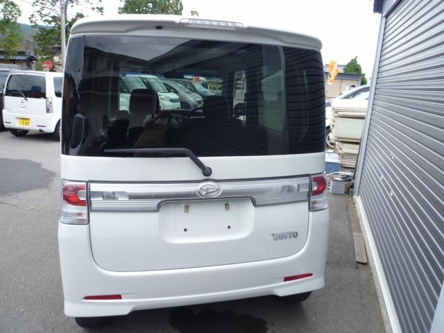 タント カスタムＲＳ　４ＷＤ　走行３９５５５キロ　１オーナー車　ＳＤナビ　フルセグＴＶ　Ｂｌｕｅｔｏｏｔｈオーディオ　ターボ　スマートキー　オートスライドドア　ＨＩＤ　ＥＴＣ　オーバーヘッドコンソール（26枚目）