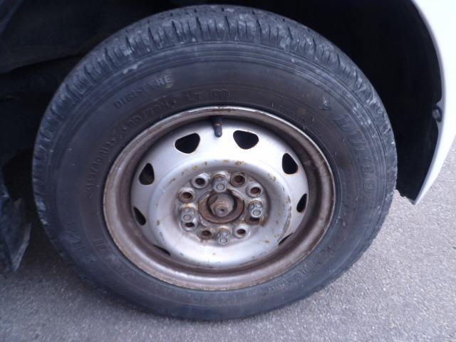 エブリイ ＰＡ　４ＷＤ　５ＡＧＳ車　バックカメラ　タイミングチェーン　Ｗエアバッグ　ＥＴＣ　車検令和８年７月（25枚目）