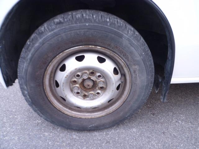 エブリイ ＰＡ　４ＷＤ　５ＡＧＳ車　バックカメラ　タイミングチェーン　Ｗエアバッグ　ＥＴＣ　車検令和８年７月（28枚目）