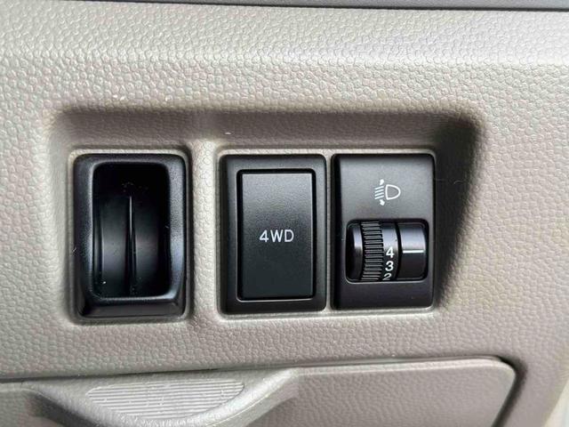エブリイ ＰＡ　４ＷＤ　ＡＴ　両側スライドドア　エアコン　パワーステアリング　運転席エアバッグ　助手席エアバッグ　ＣＤ　ＭＤ　カセット（17枚目）