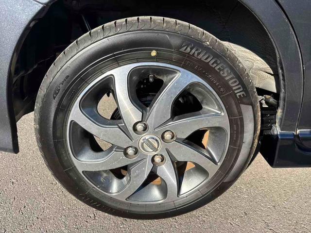 ルークス ハイウェイスター 両側スライド・片側電動 ナビ TV HID スマートキー 電動格納ミラー ベンチシート CVT 盗難防止システム ABS CD DVD再生 USB アルミホイール 衝突安全ボディ エアコン(23枚目)